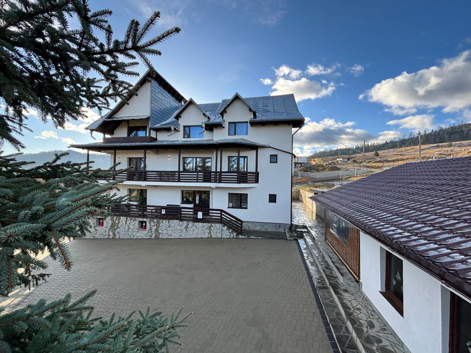 Pensiunea Solca Exterior photo